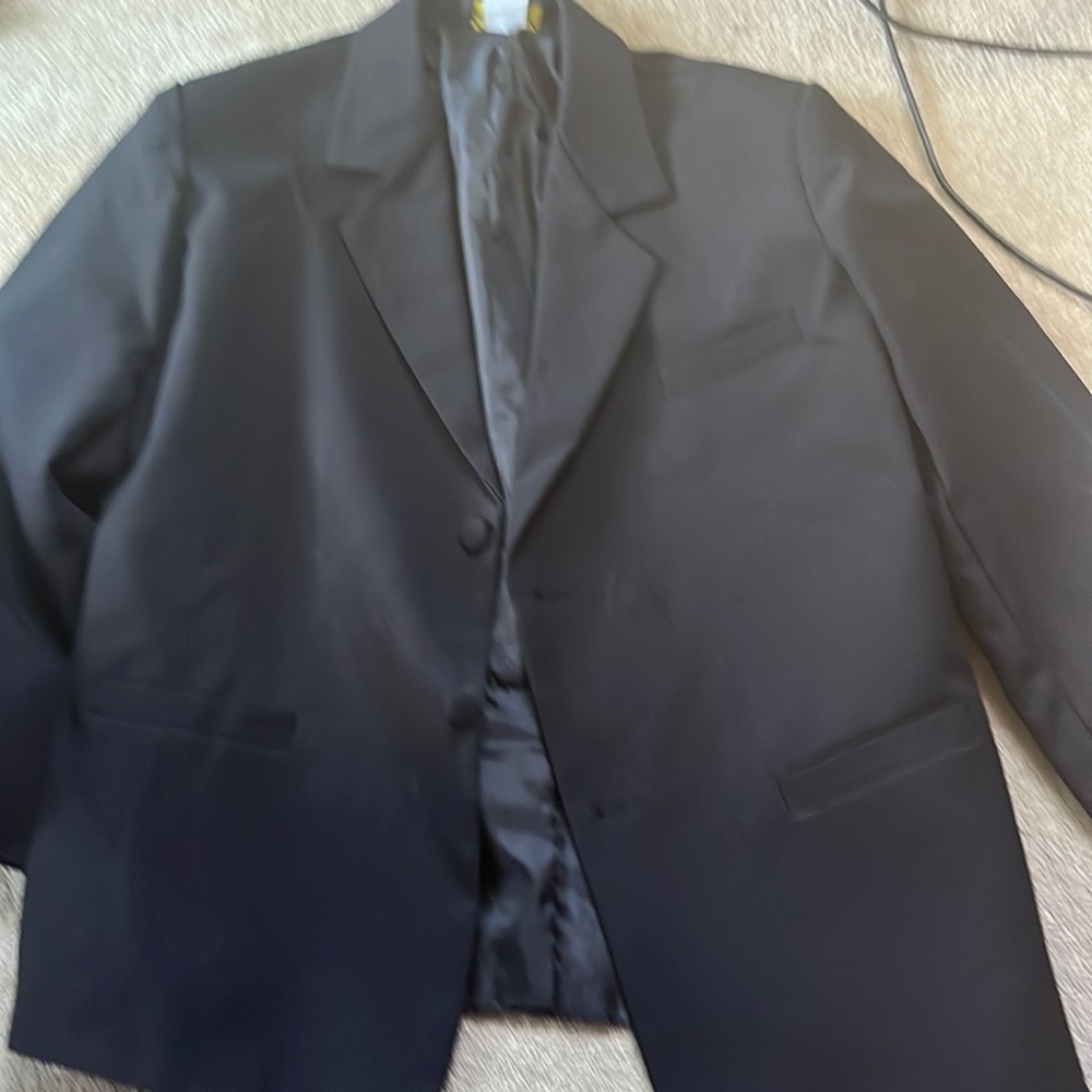 Black kids polyester blazer worn once excellent condition